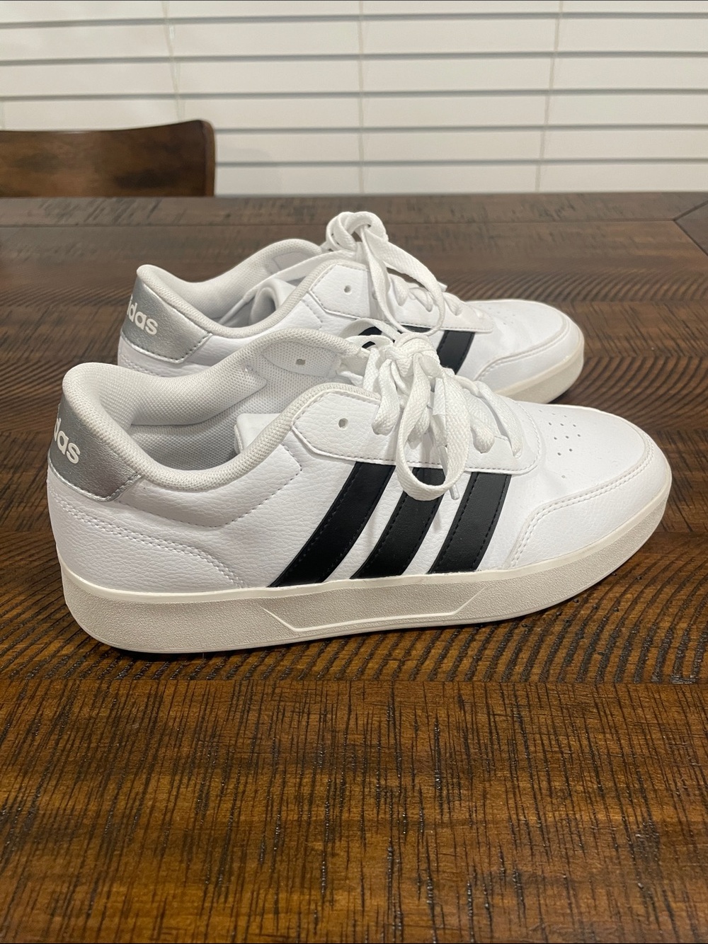adidas White Sneakers with Black Three-Stripes